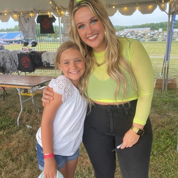 Wolfstock Music Festival 2021 T-Shirt Priscilla Block signed autographed t-shirt - Picture 9 of 9